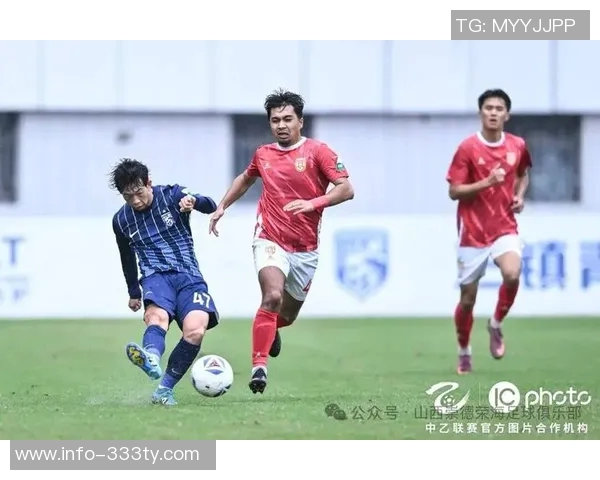 中乙山西队代理主帅因踩踏事件被停赛四场并罚款两万元