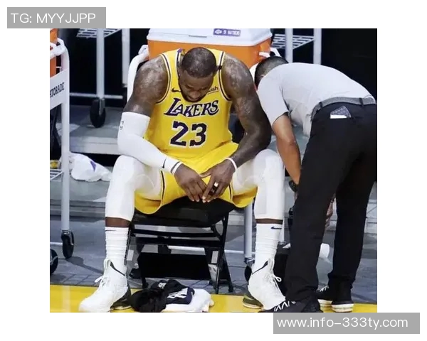 詹姆斯下场休息期间湖人净胜16分他的正负值为何却是14