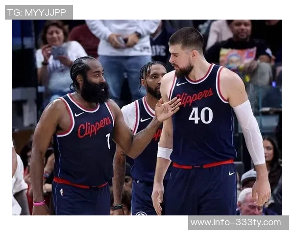 快船太阳对决先发阵容揭晓哈登比尔小卡携手出战布克狄龙迎战