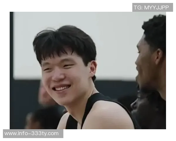 菜鸟杨瀚森首秀表现亮眼乐福雷诺各显神通仍需提升团队默契