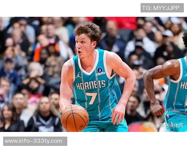 考辛斯盛赞新秀克尼佩尔或将超越库里投篮纪录成就